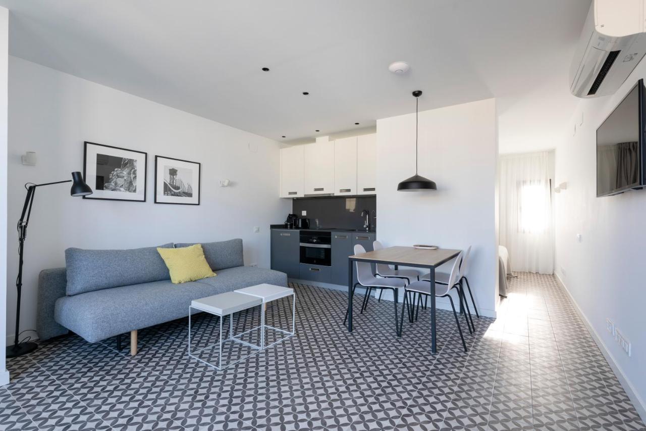 Aspasios Poble Nou Apartments Барселона Екстериор снимка